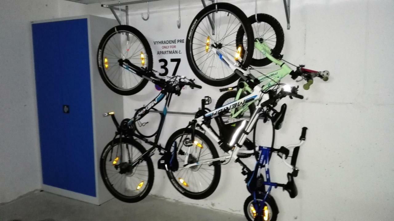 Apartman 37 Vysoke Tatry タトランスカー・シュトゥルバ エクステリア 写真
