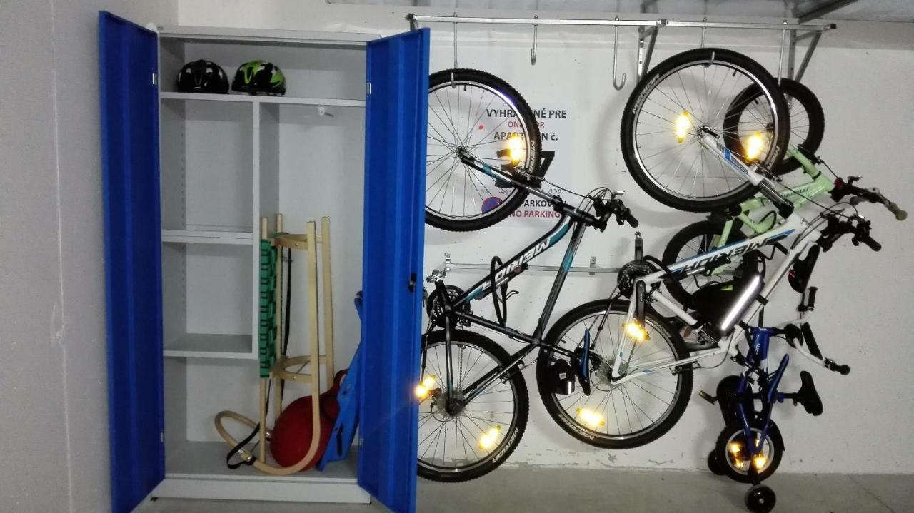 Apartman 37 Vysoke Tatry タトランスカー・シュトゥルバ エクステリア 写真